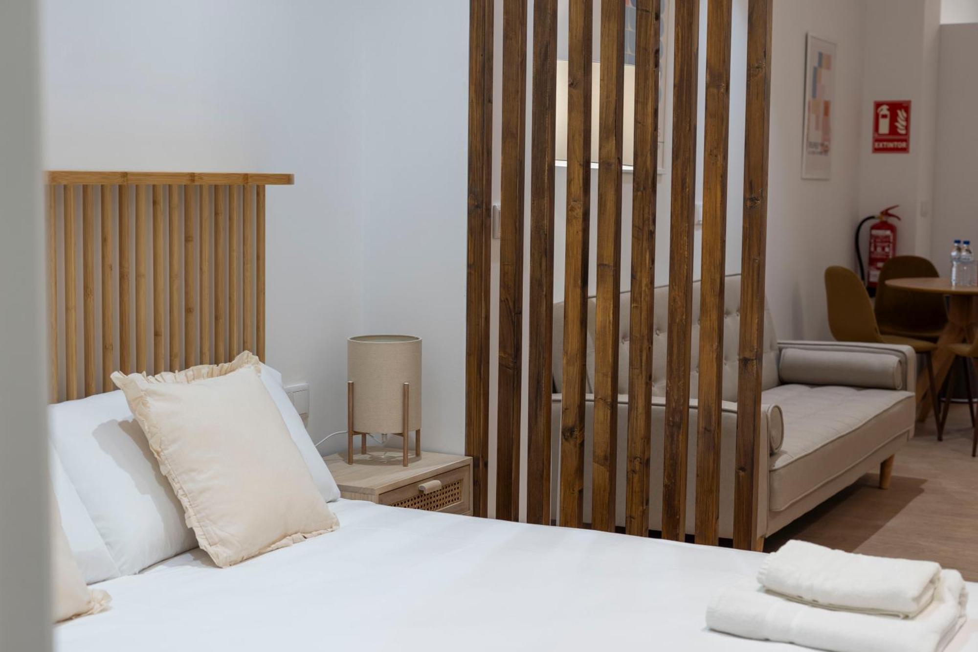 Vlc Host - San Jacinto Apartment Valencia Bagian luar foto