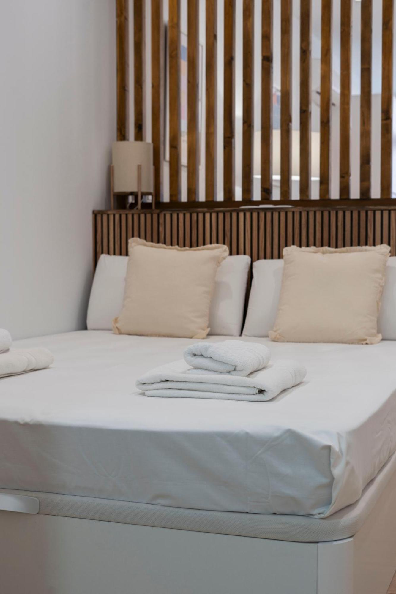 Vlc Host - San Jacinto Apartment Valencia Bagian luar foto